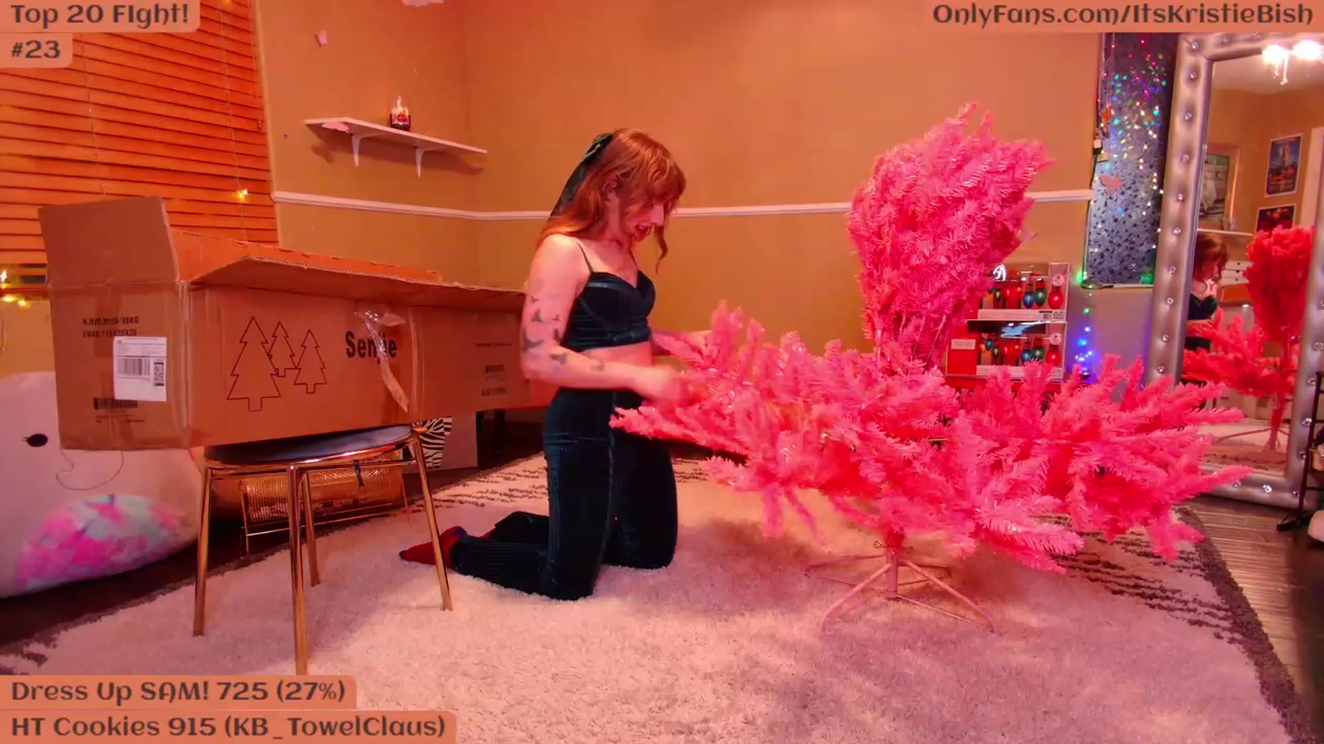 Gallery image thumbnail from CamilysGiving's myfreecams stream on, 11/27/2022, 06:12 image 1 of 20