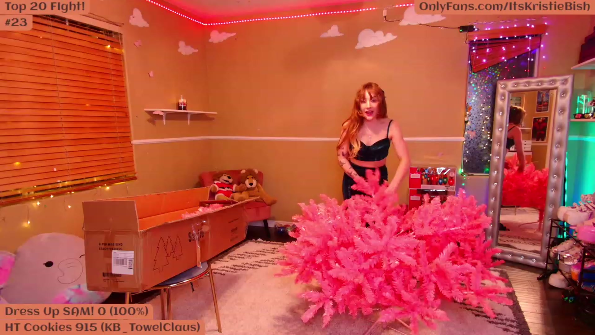 Gallery image thumbnail from CamilysGiving's myfreecams stream on, 11/27/2022, 06:12 image 18 of 20