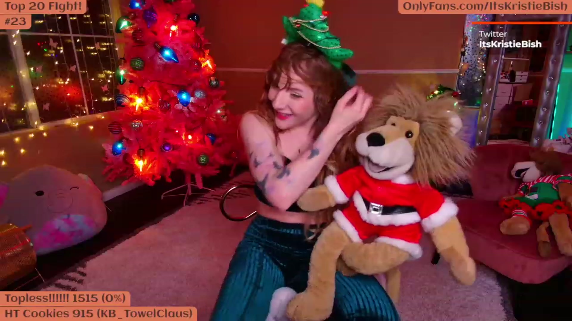 Gallery image thumbnail from CamilysGiving's myfreecams stream on, 11/27/2022, 09:07 image 17 of 20