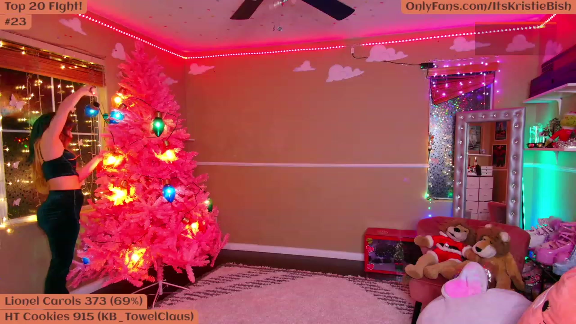 Gallery image thumbnail from CamilysGiving's myfreecams stream on, 11/27/2022, 09:07 image 8 of 20