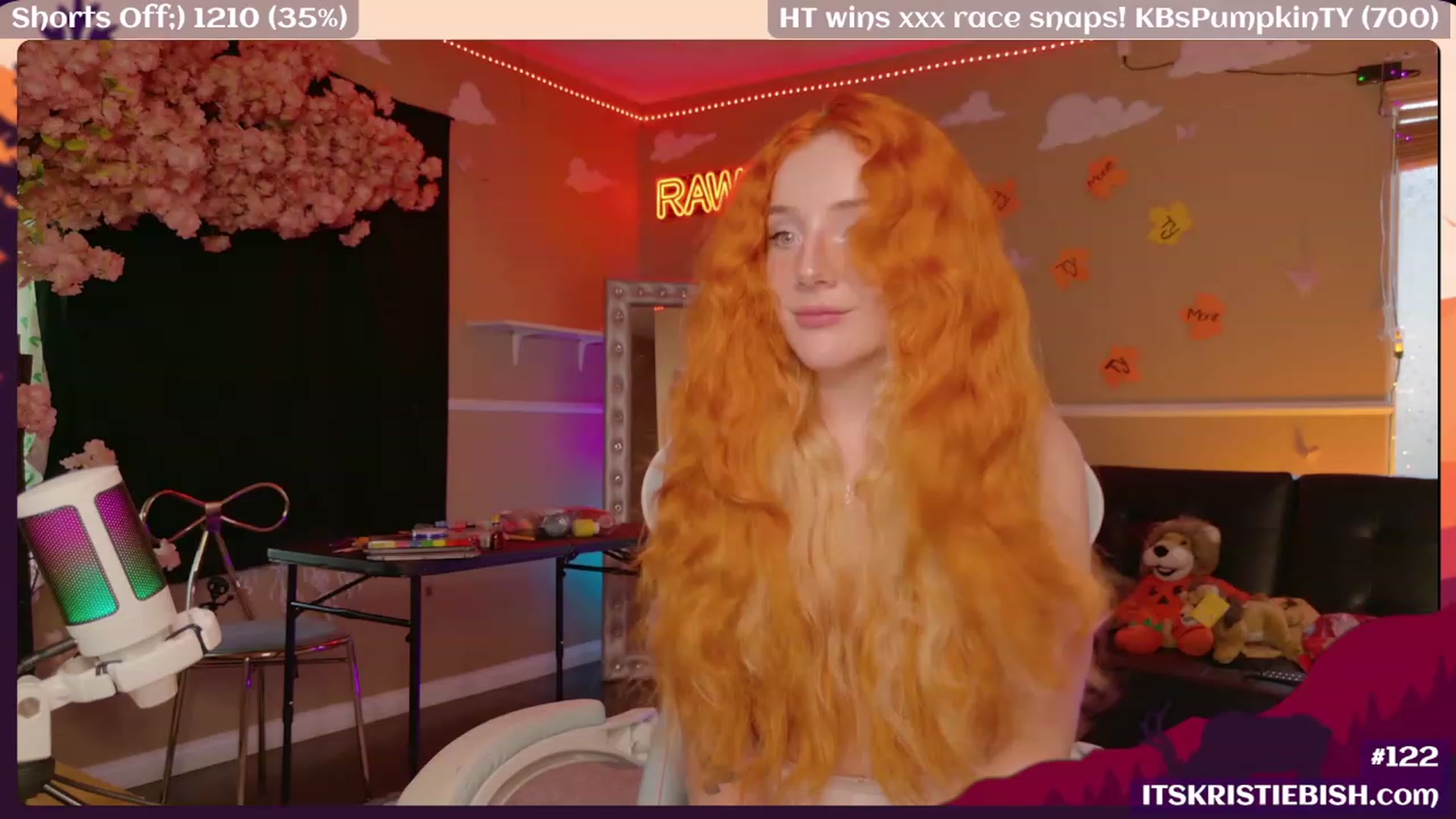 Gallery image thumbnail from CamilysGiving's myfreecams stream on, 11/17/2023, 24:42 image 12 of 20