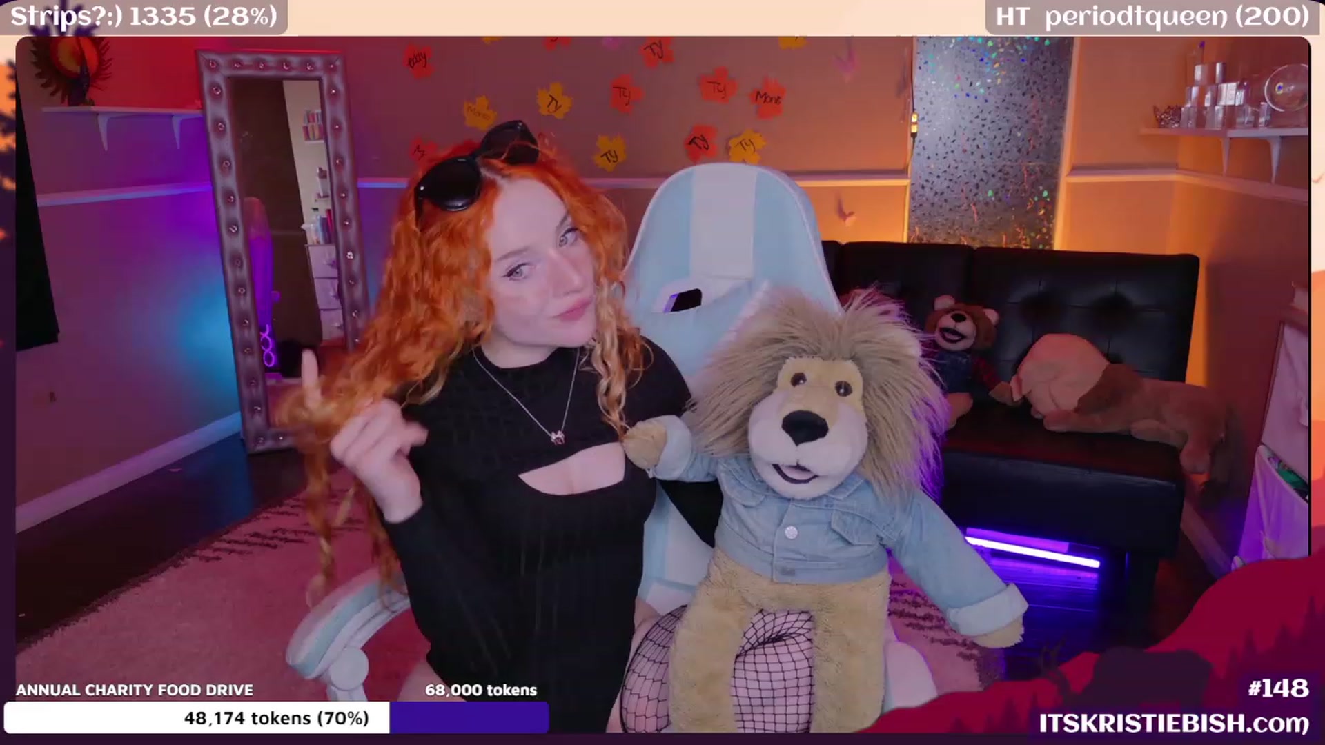 Gallery image thumbnail from CamilysGiving's myfreecams stream on, 11/21/2023, 07:14 image 11 of 20