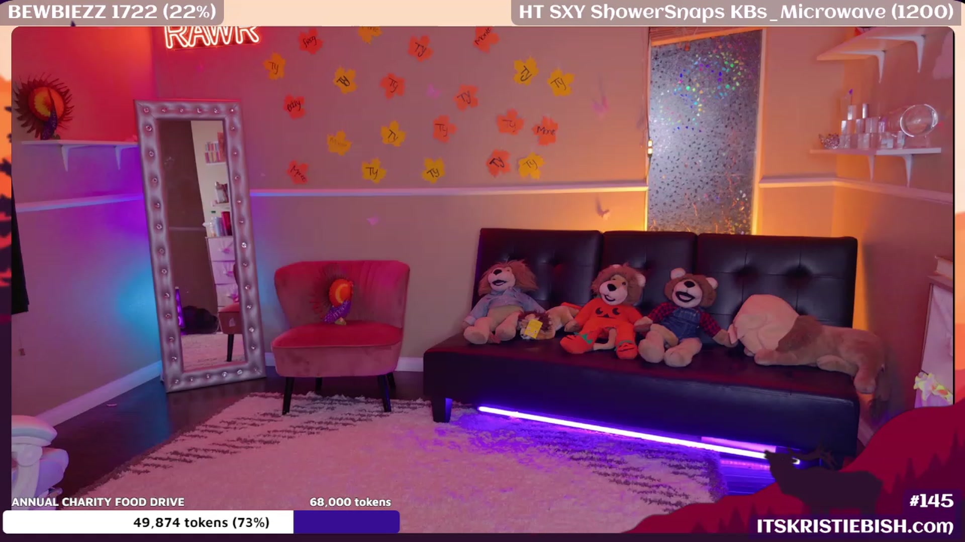 Gallery image thumbnail from CamilysGiving's myfreecams stream on, 11/21/2023, 07:14 image 16 of 20