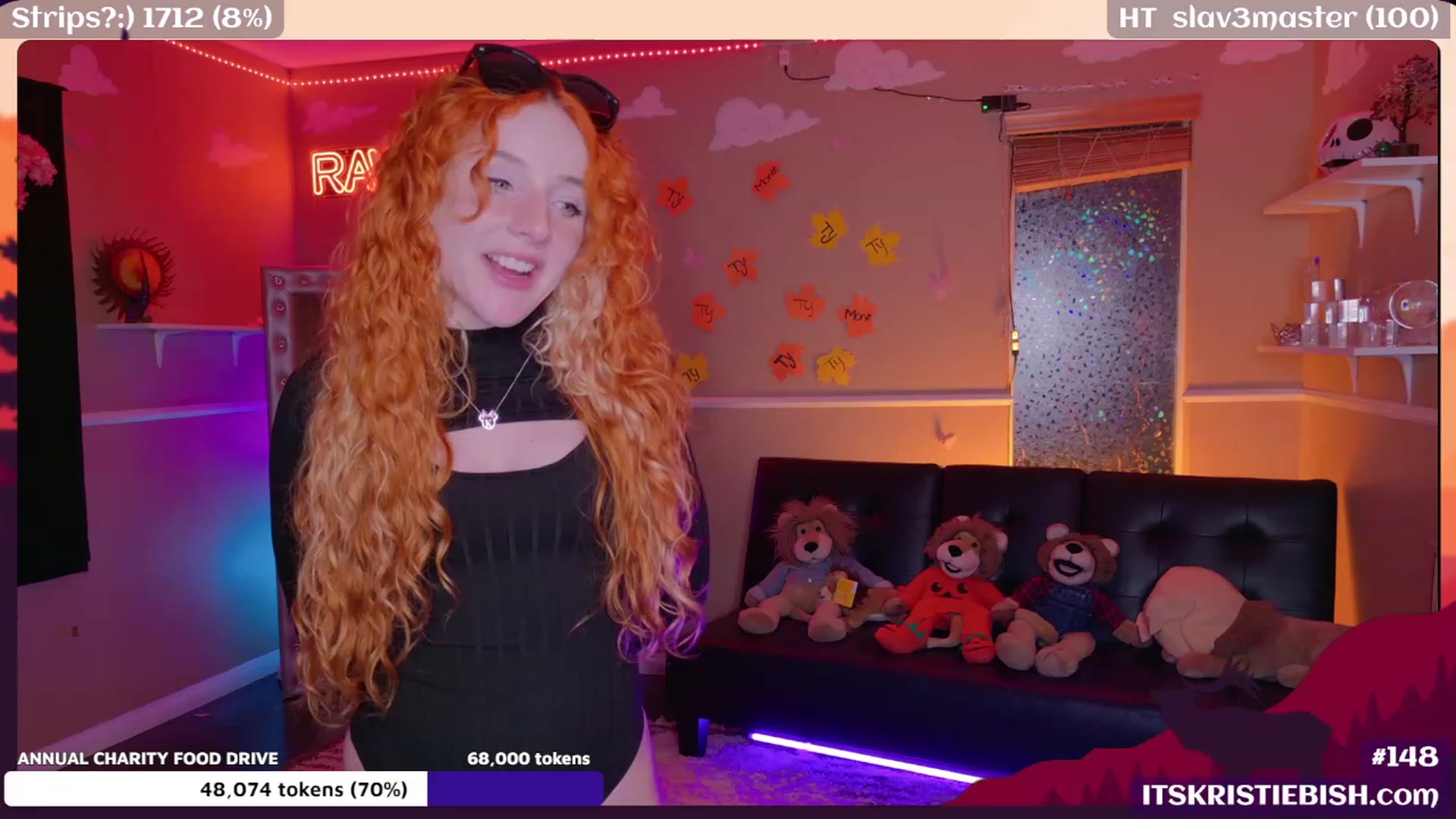 Gallery image thumbnail from CamilysGiving's myfreecams stream on, 11/21/2023, 07:14 image 2 of 20