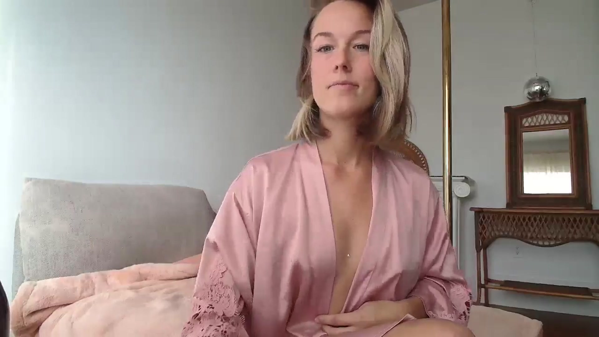 Gallery image thumbnail from CammyCaptain's myfreecams stream on, 08/27/2024, 16:47 image 2 of 20