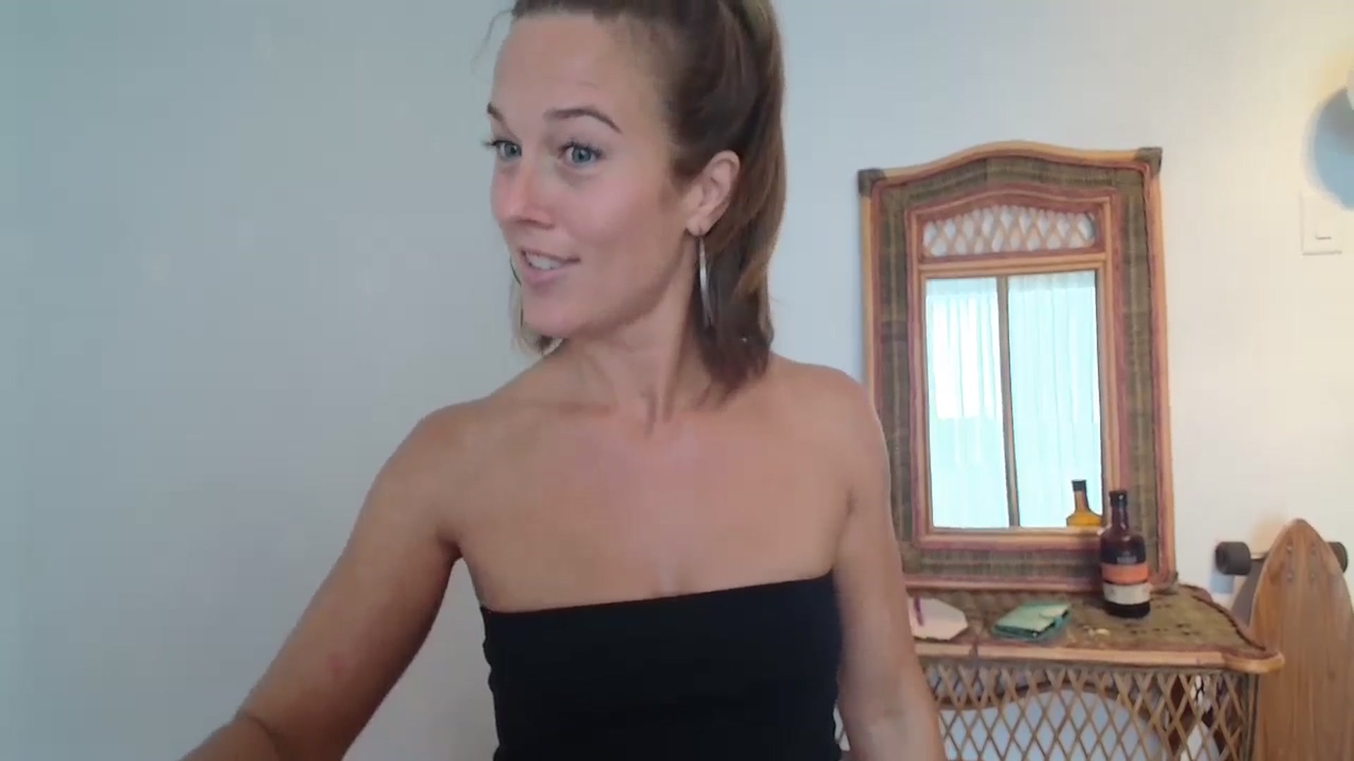 Gallery image thumbnail from CammyCaptain's myfreecams stream on, 09/03/2024, 20:31 image 18 of 20