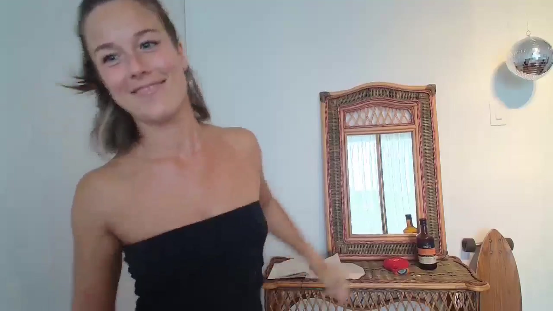 Gallery image thumbnail from CammyCaptain's myfreecams stream on, 09/03/2024, 20:31 image 7 of 20