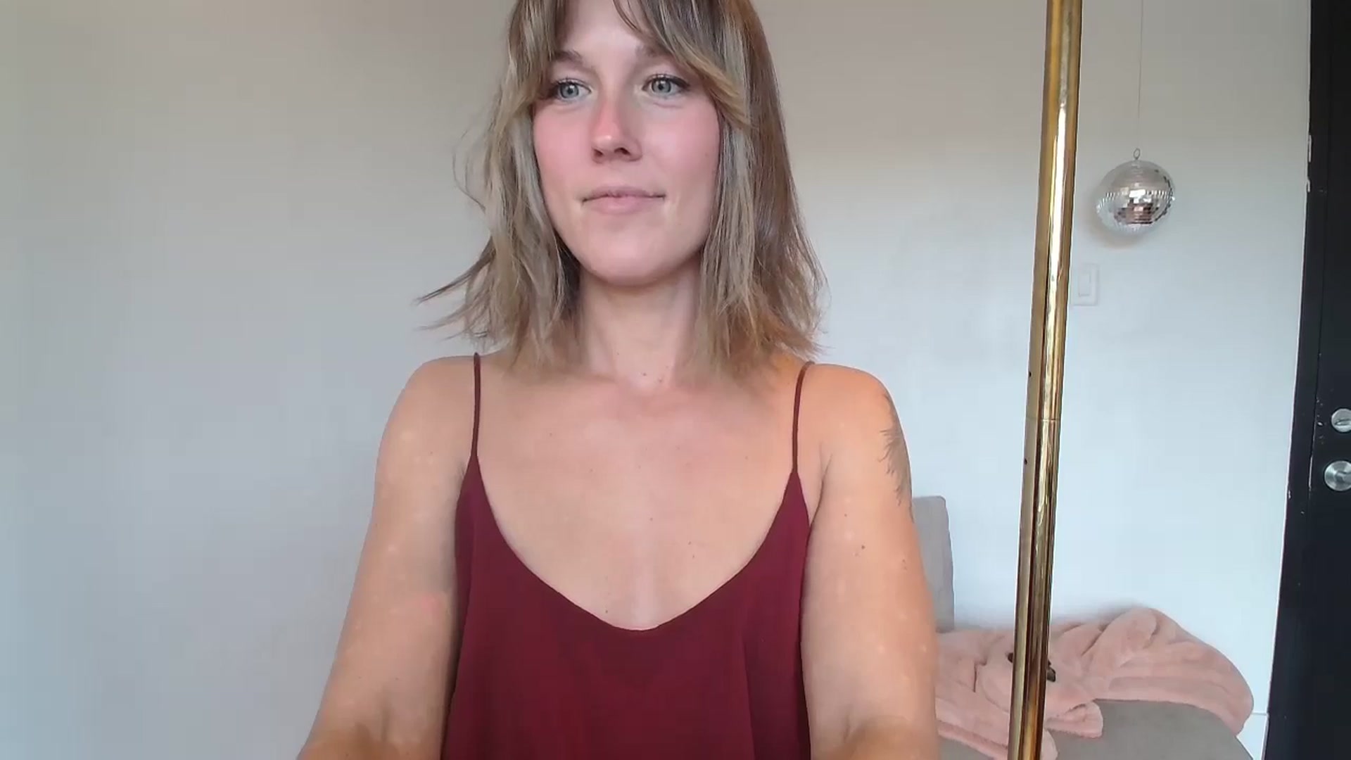 Gallery image thumbnail from CammyCaptain's myfreecams stream on, 09/15/2024, 24:01 image 20 of 20