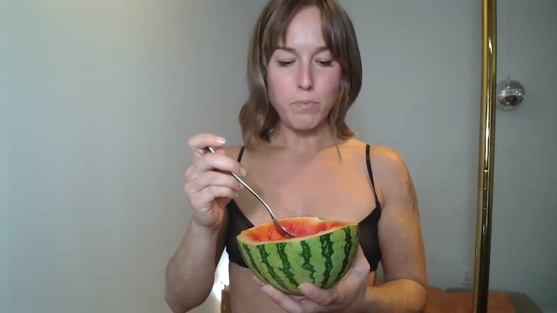 Gallery image thumbnail from CammyCaptain's myfreecams stream on, 09/15/2024, 19:25 image 16 of 20