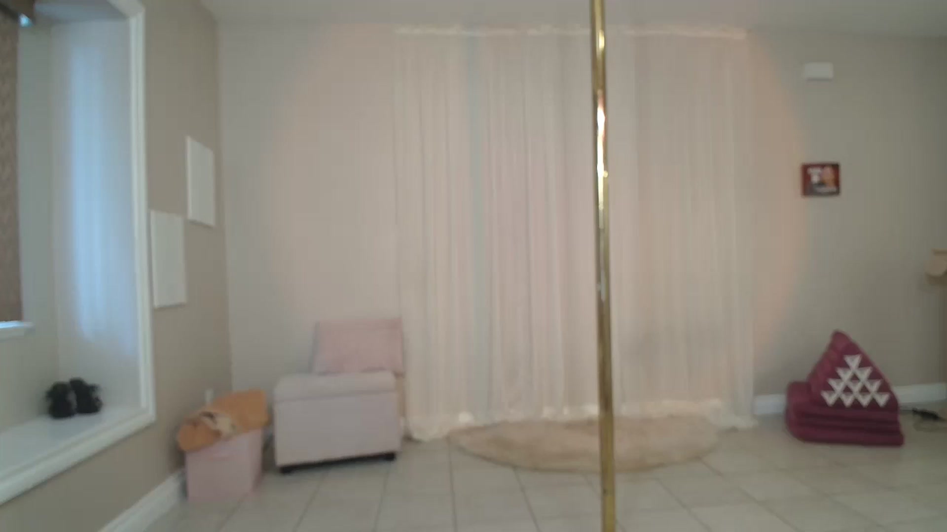 Gallery image thumbnail from CammyCaptain's myfreecams stream on, 10/15/2024, 19:26 image 4 of 20