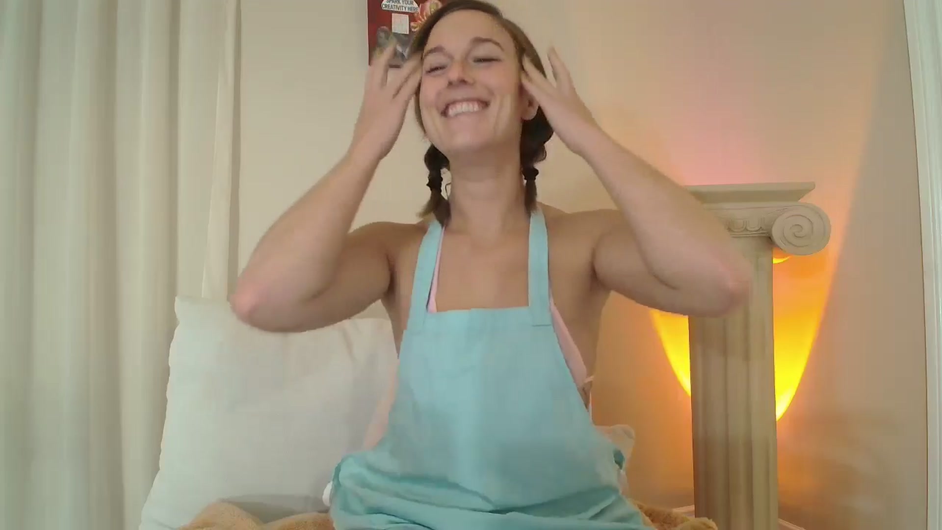 Gallery image thumbnail from CammyCaptain's myfreecams stream on, 10/22/2024, 17:11 image 5 of 20