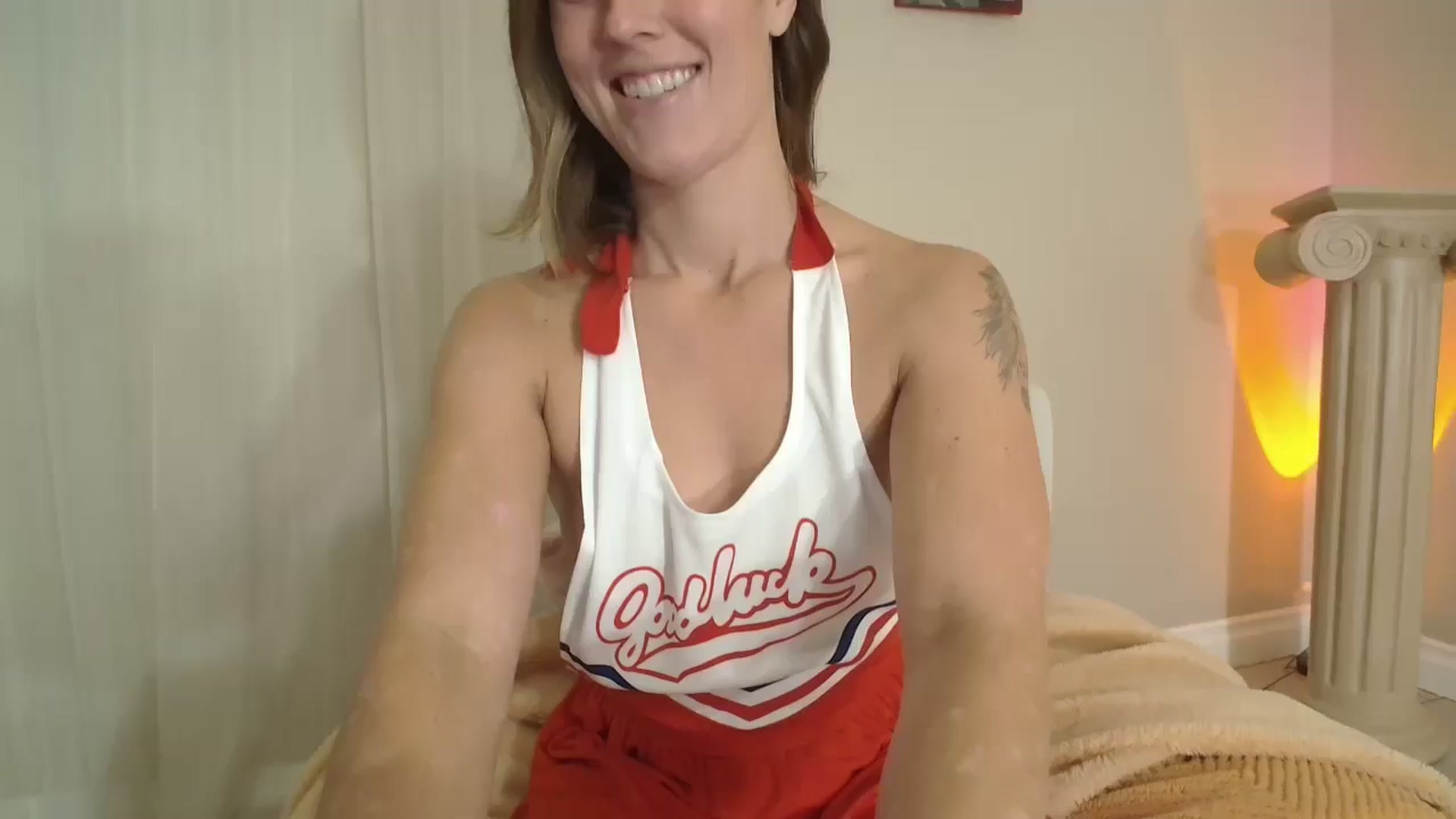 Gallery image thumbnail from CammyCaptain's myfreecams stream on, 10/22/2024, 17:59 image 2 of 20