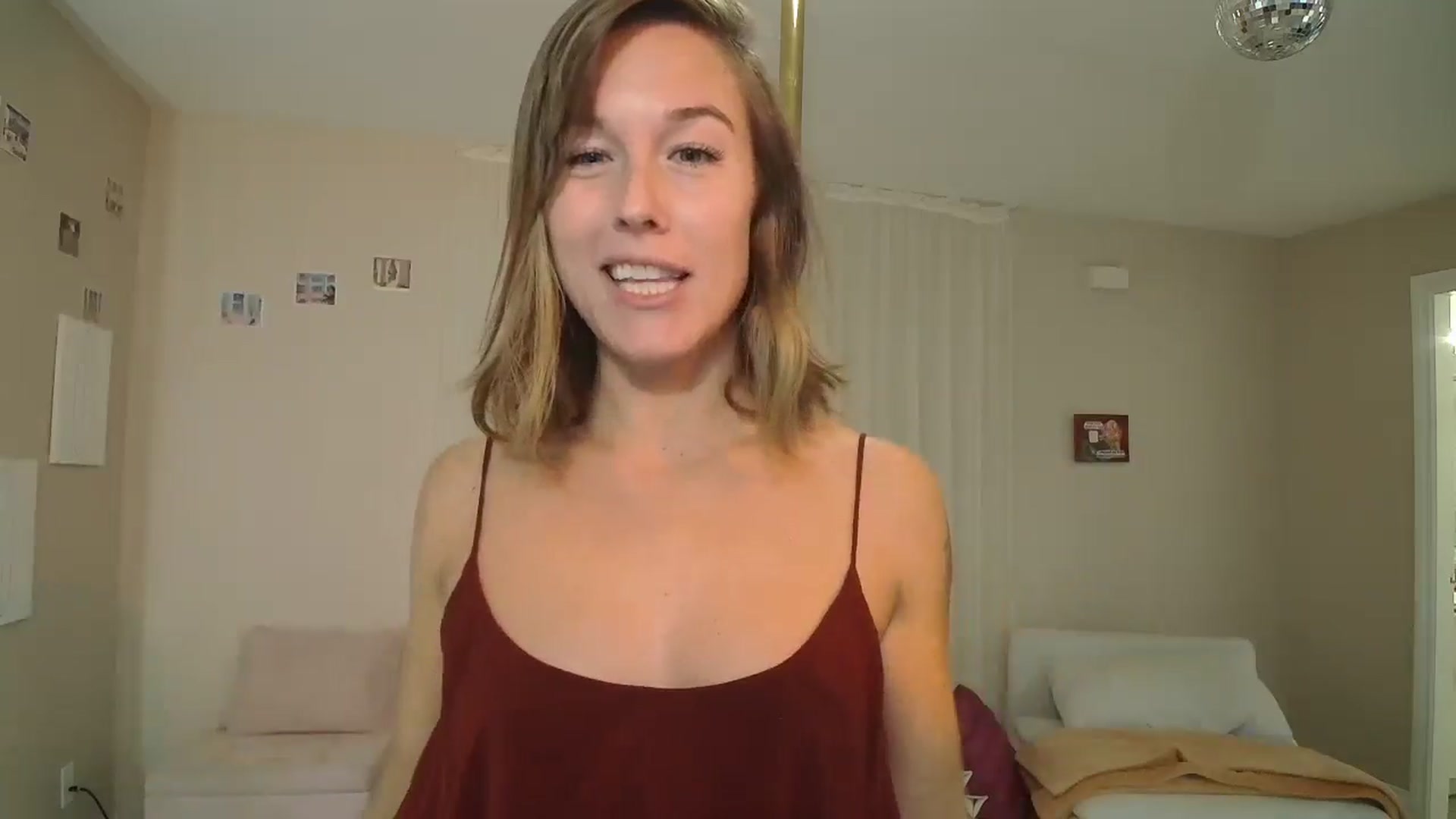 Gallery image thumbnail from CammyCaptain's myfreecams stream on, 10/24/2024, 18:12 image 5 of 20