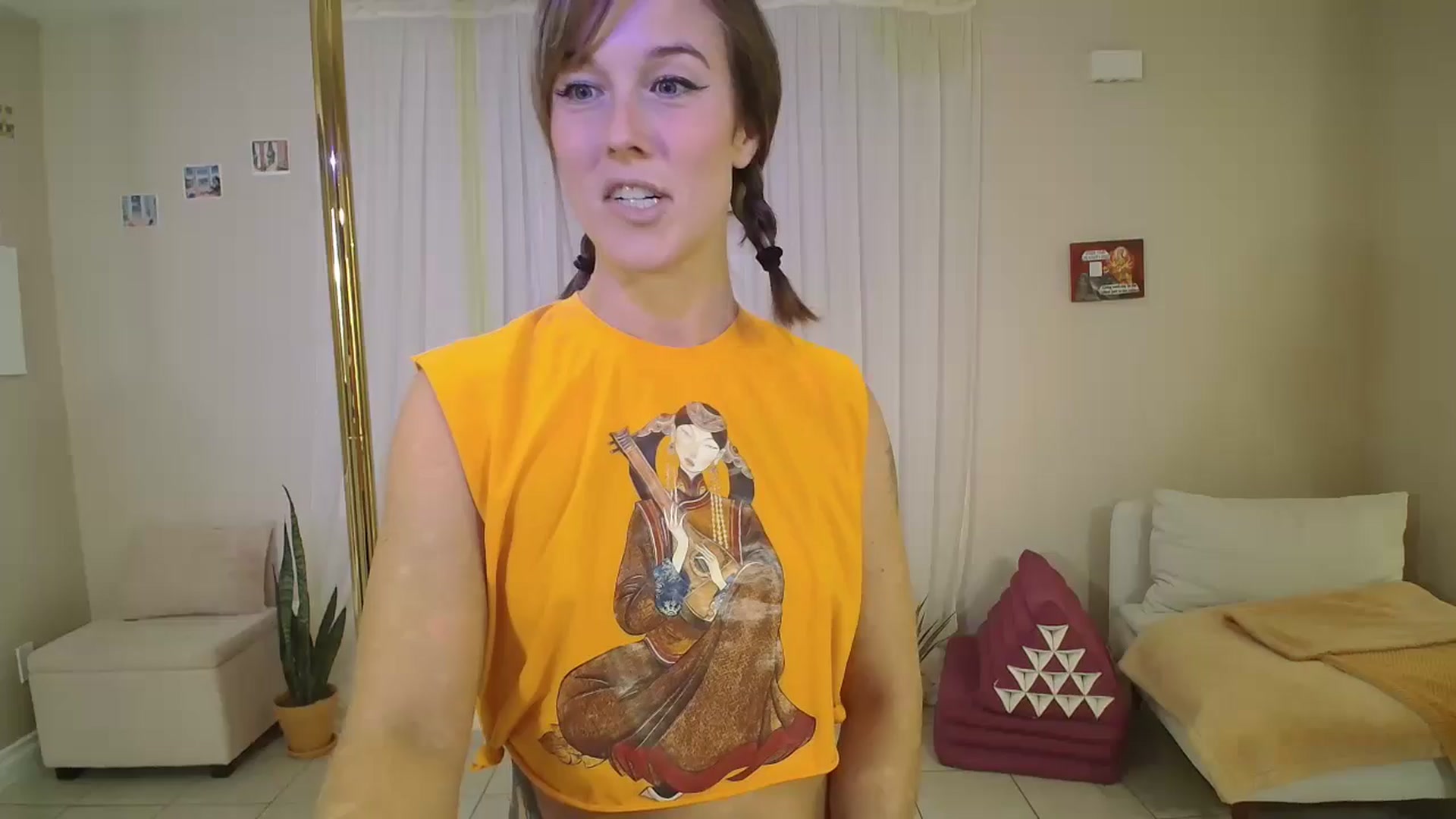 Gallery image thumbnail from CammyCaptain's myfreecams stream on, 10/30/2024, 24:23 image 9 of 20