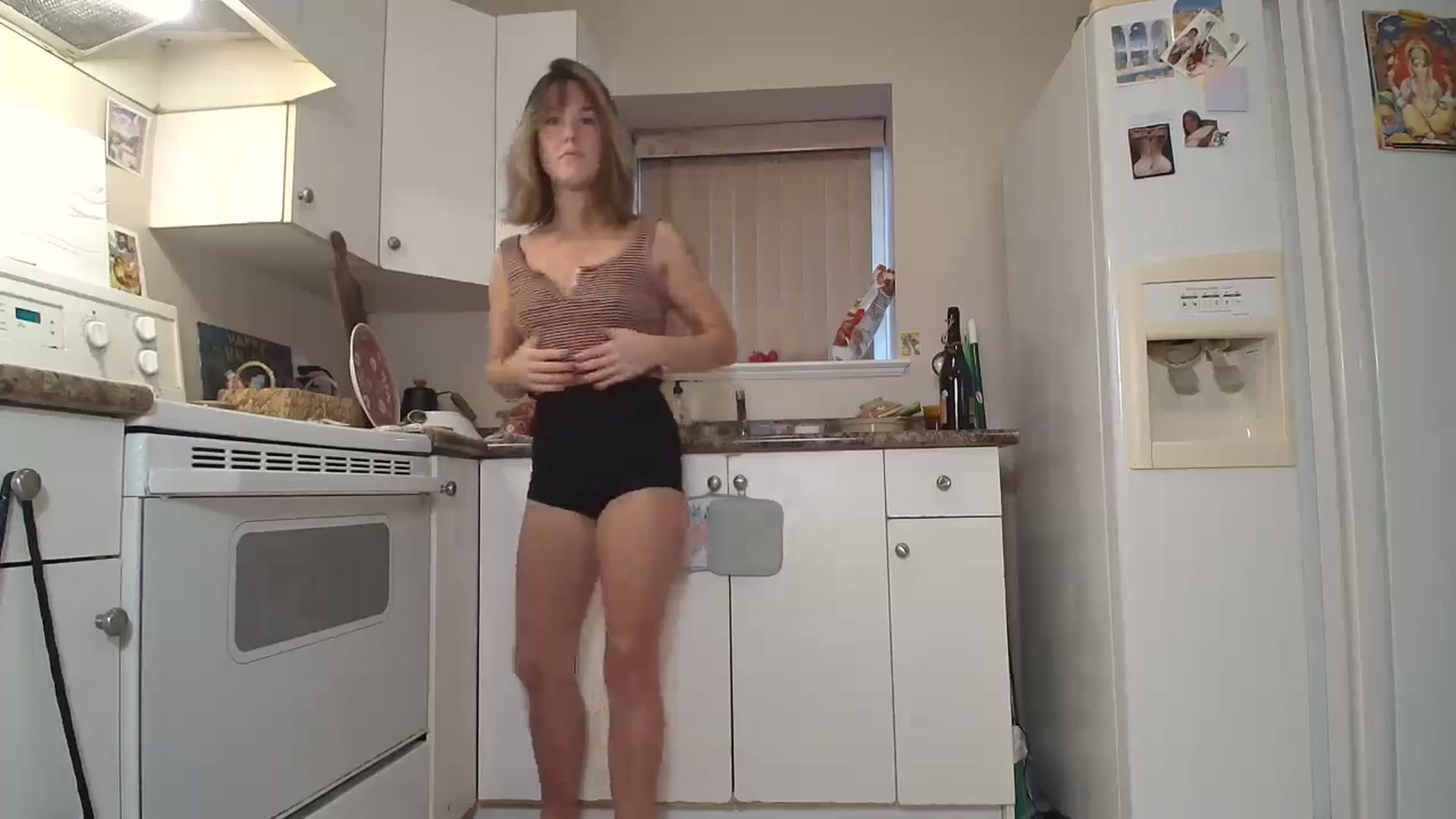 Gallery image thumbnail from CammyCaptain's myfreecams stream on, 11/03/2024, 17:00 image 7 of 20