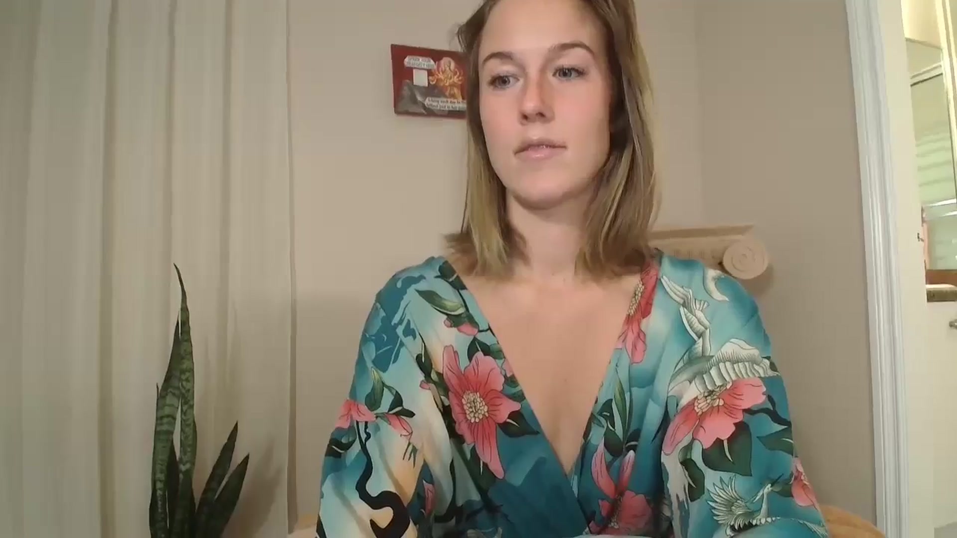 Gallery image thumbnail from CammyCaptain's myfreecams stream on, 11/05/2024, 21:06 image 16 of 20