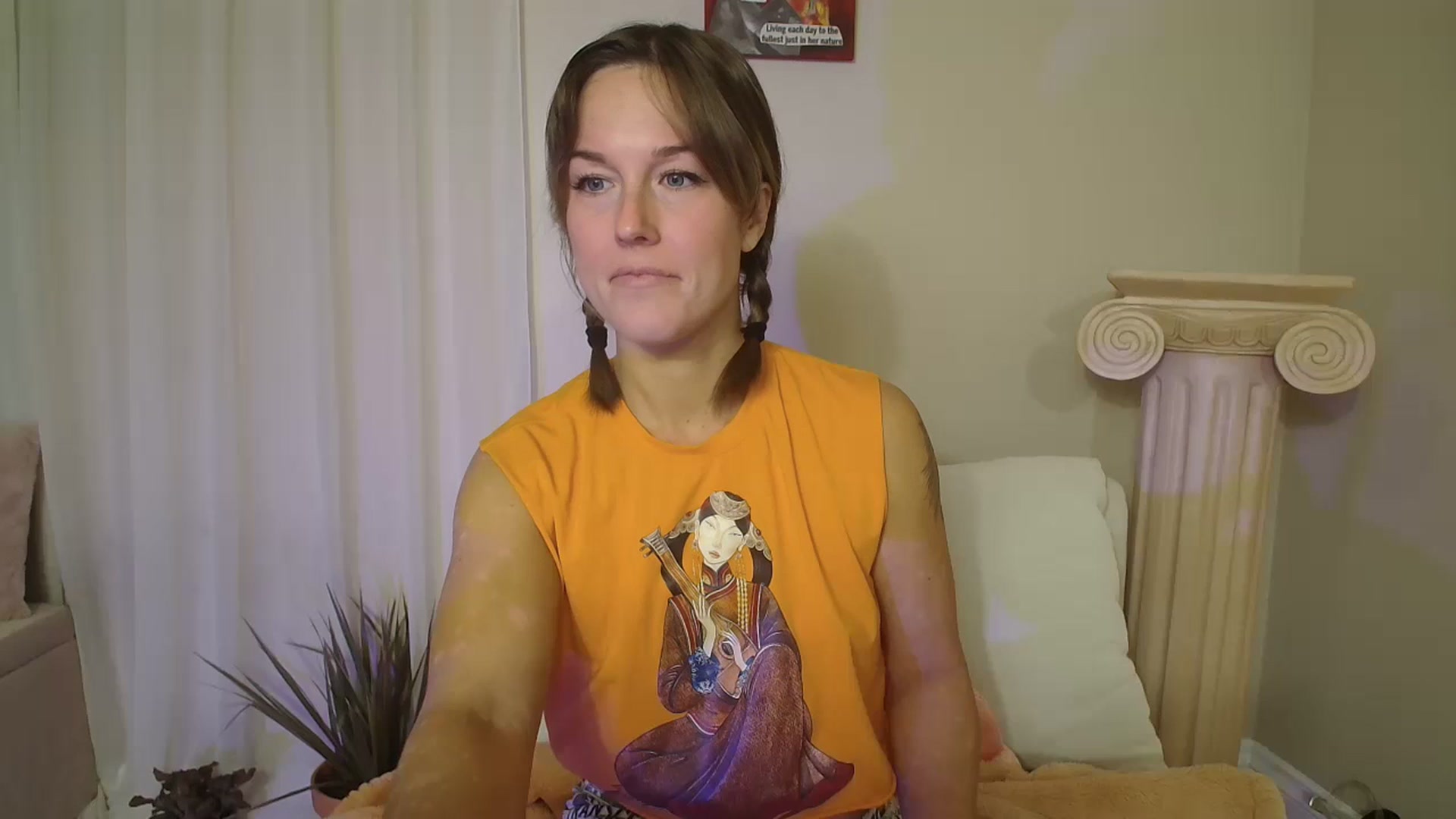 Gallery image thumbnail from CammyCaptain's myfreecams stream on, 11/09/2024, 19:20 image 17 of 20