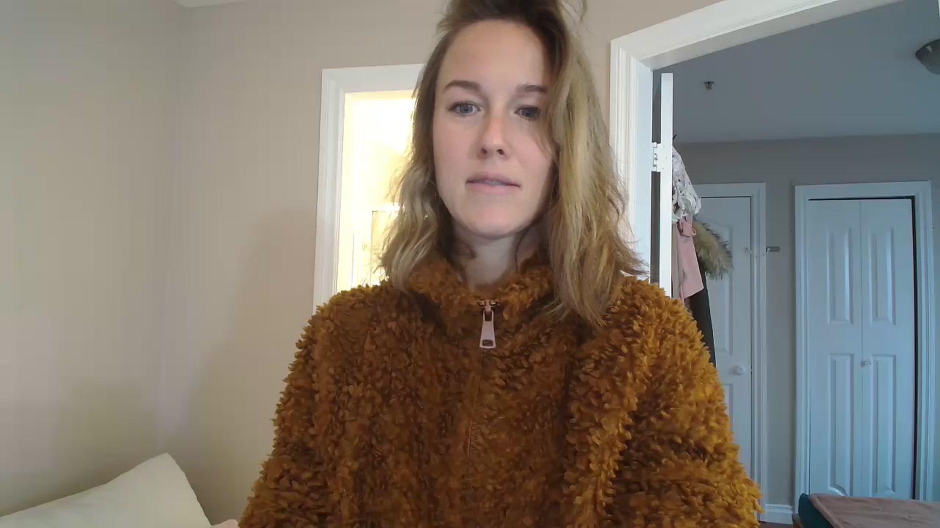 Gallery image thumbnail from CammyCaptain's myfreecams stream on, 11/13/2024, 18:14 image 16 of 20