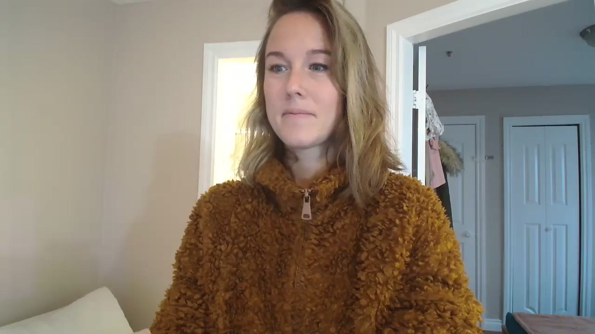 Gallery image thumbnail from CammyCaptain's myfreecams stream on, 11/13/2024, 18:14 image 17 of 20