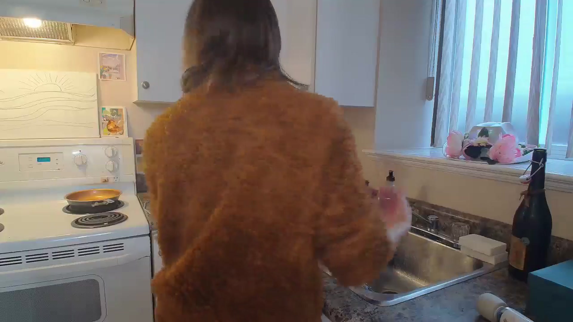 Gallery image thumbnail from CammyCaptain's myfreecams stream on, 11/13/2024, 18:14 image 13 of 20