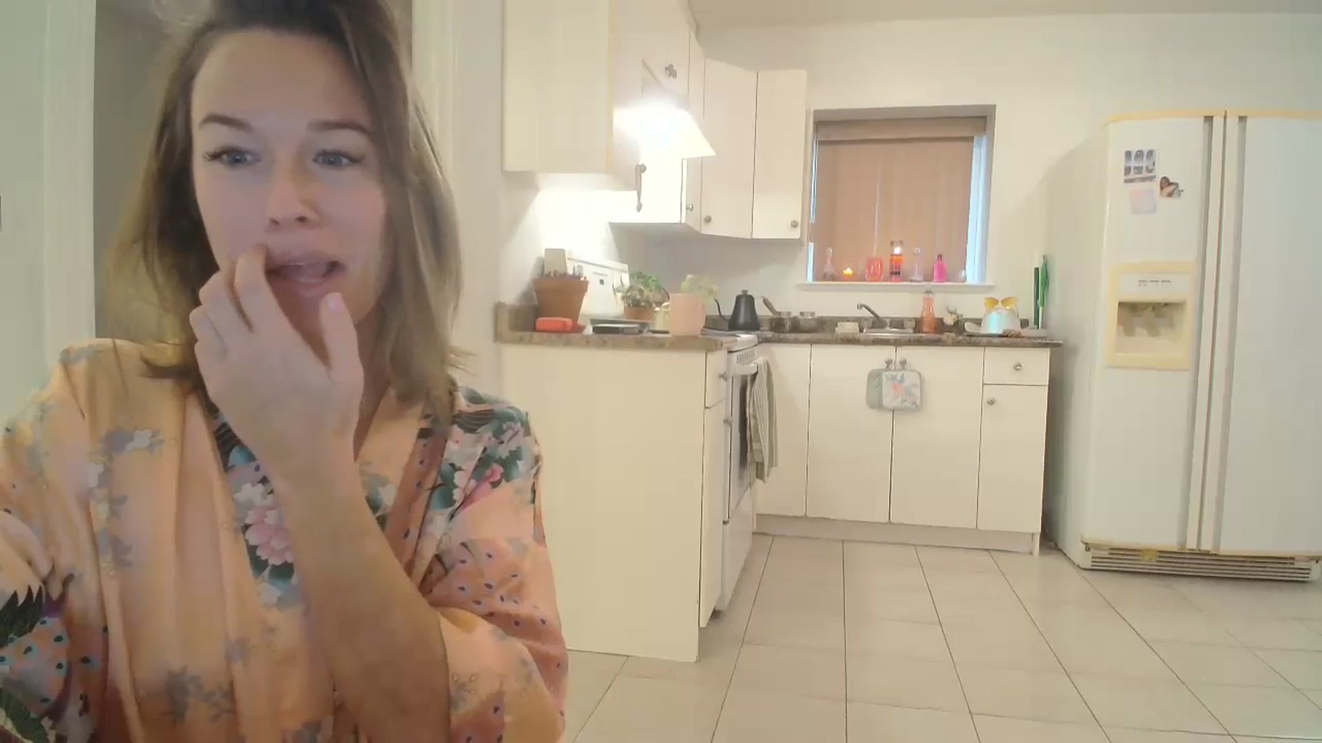 Gallery image thumbnail from CammyCaptain's myfreecams stream on, 11/23/2024, 17:01 image 6 of 20