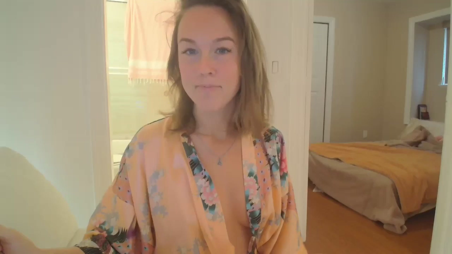 Gallery image thumbnail from CammyCaptain's myfreecams stream on, 11/23/2024, 17:01 image 18 of 20