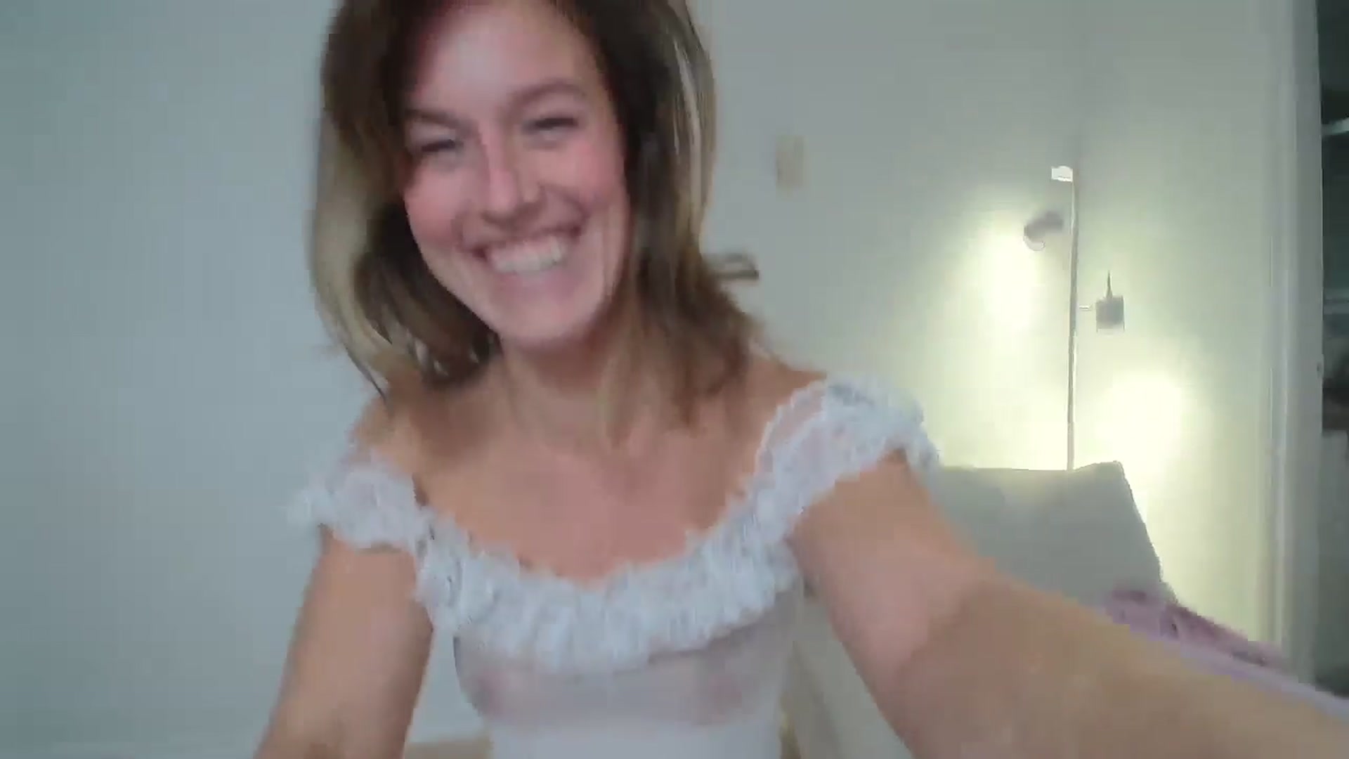 Gallery image thumbnail from CammyCaptain's myfreecams stream on, 12/09/2024, 01:43 image 4 of 20