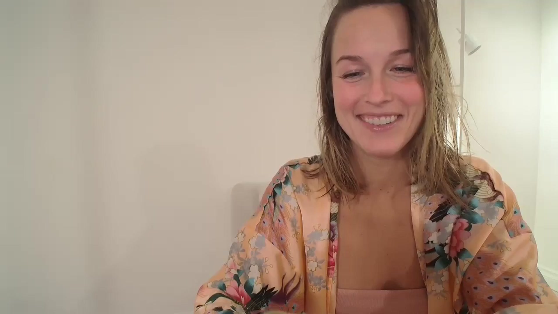 Gallery image thumbnail from CammyCaptain's myfreecams stream on, 12/11/2024, 18:24 image 4 of 20