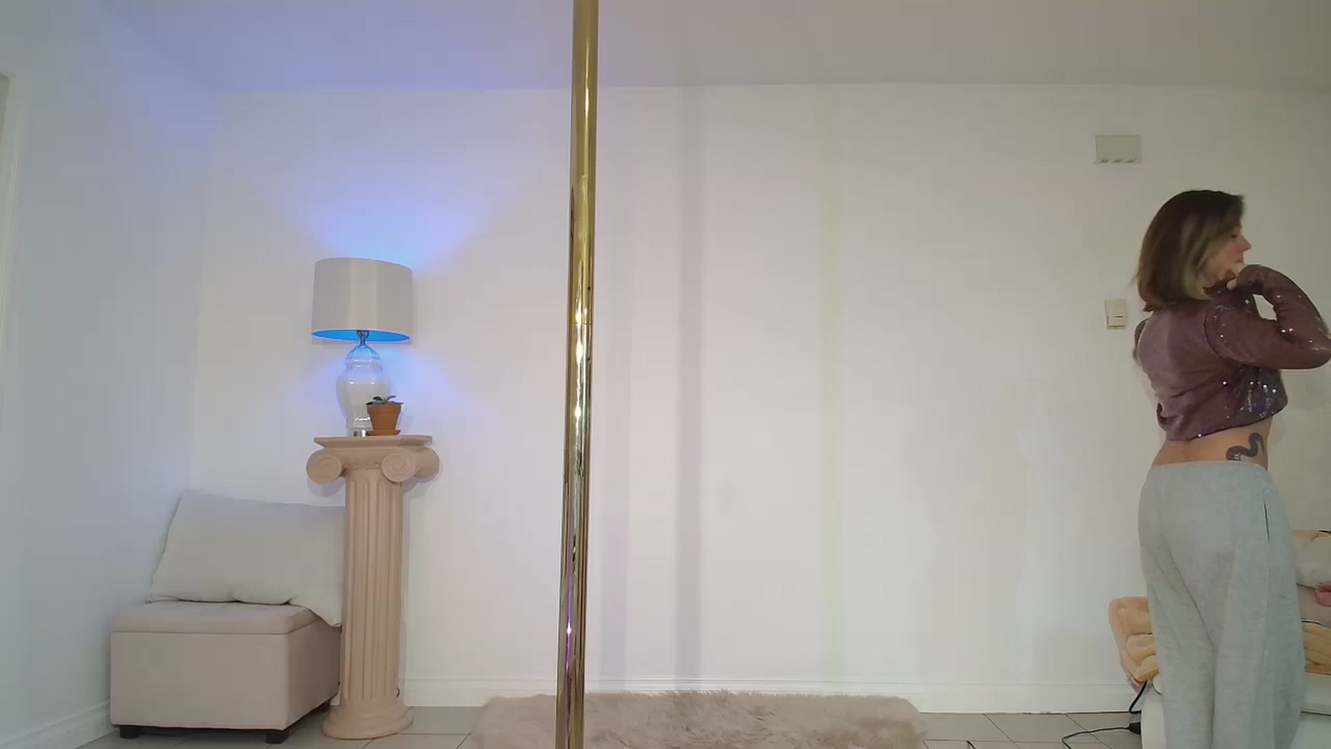 Gallery image thumbnail from CammyCaptain's myfreecams stream on, 01/04/2025, 05:39 image 16 of 20