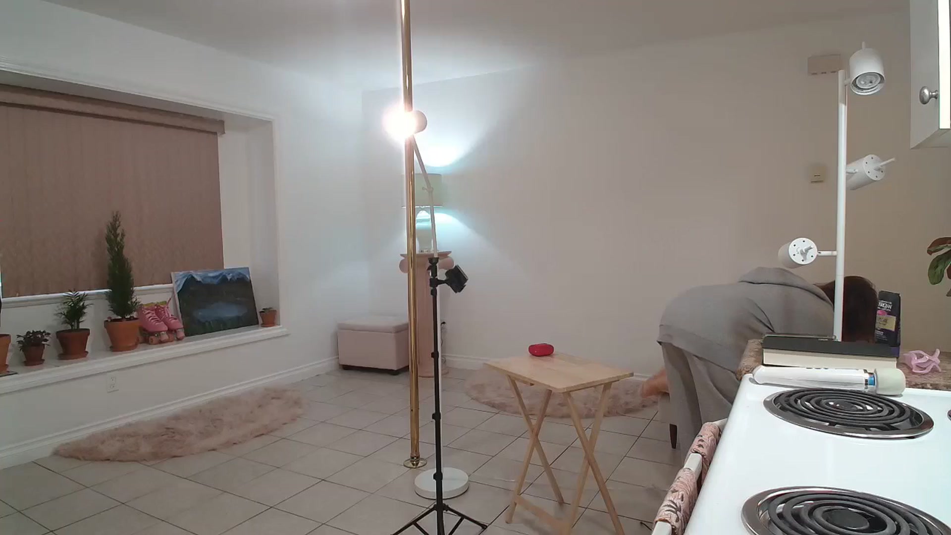 Gallery image thumbnail from CammyCaptain's myfreecams stream on, 01/06/2025, 18:23 image 18 of 20