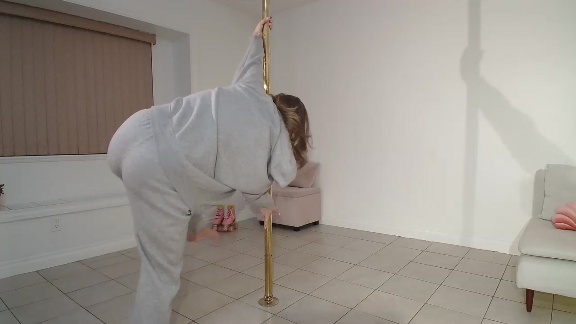 Gallery image thumbnail from CammyCaptain's myfreecams stream on, 01/14/2025, 24:58 image 16 of 20