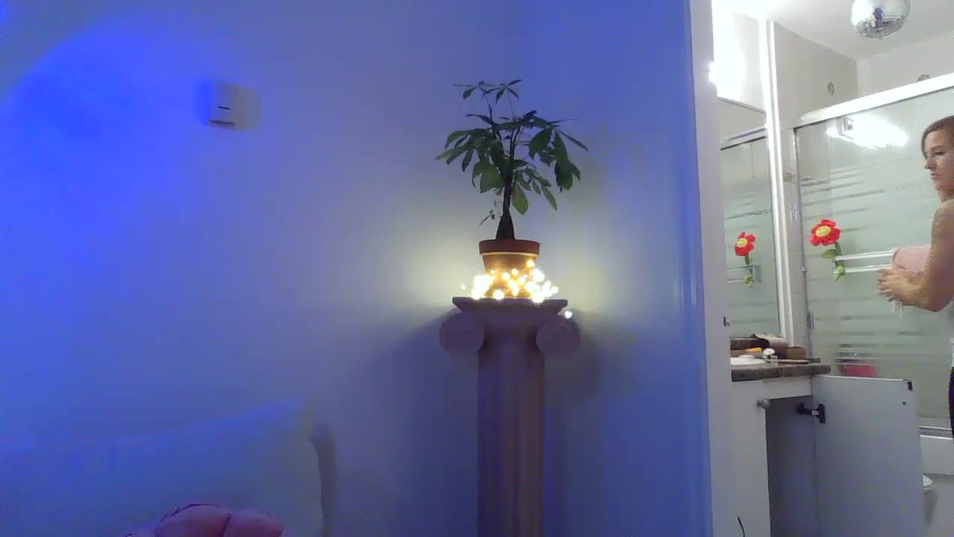 Gallery image thumbnail from CammyCaptain's myfreecams stream on, 01/16/2025, 18:02 image 1 of 20