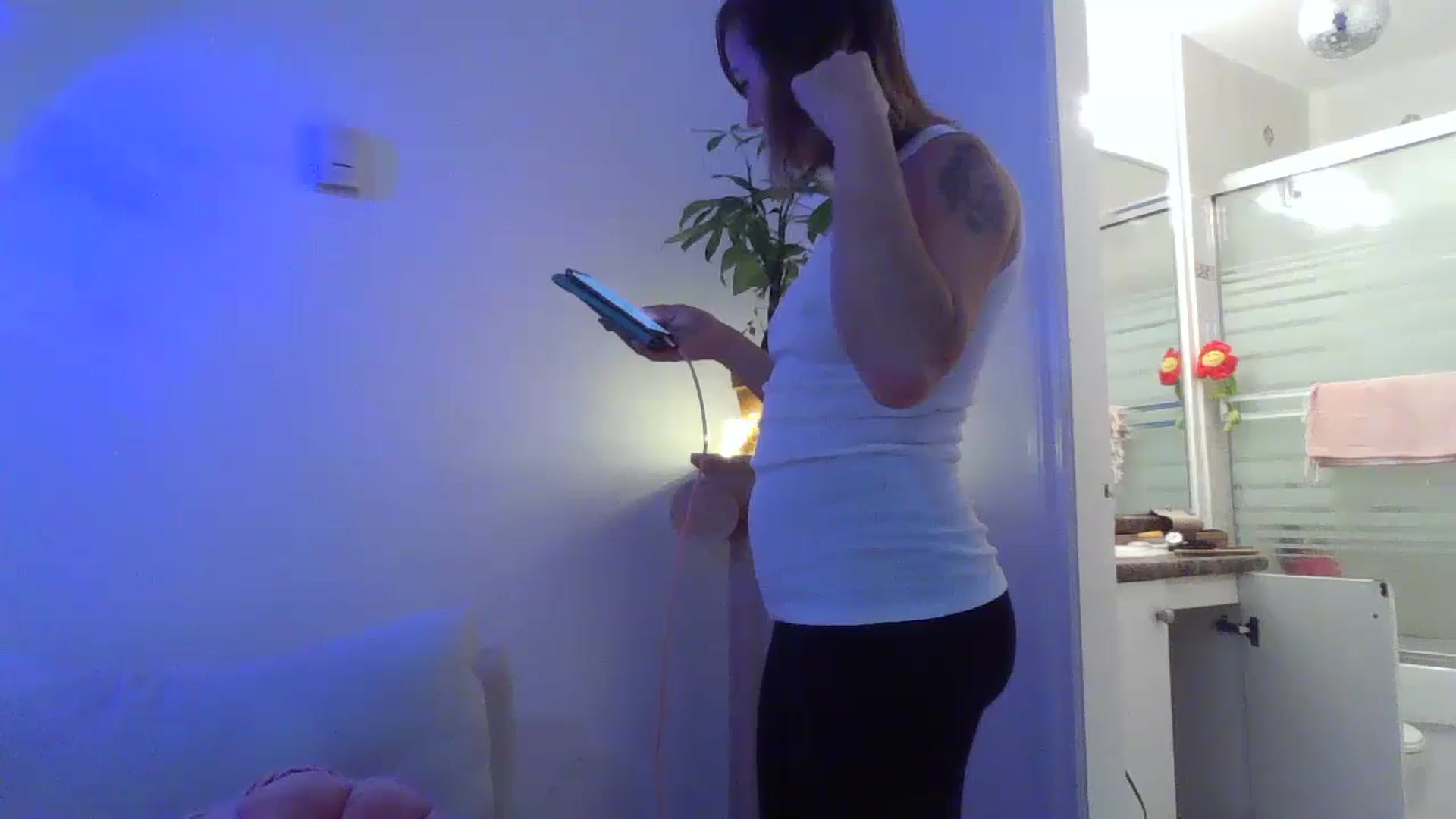 Gallery image thumbnail from CammyCaptain's myfreecams stream on, 01/16/2025, 18:02 image 11 of 20