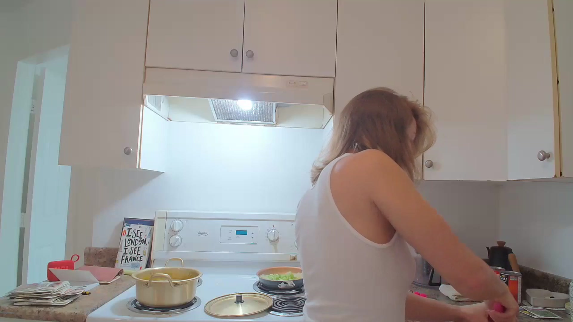 Gallery image thumbnail from CammyCaptain's myfreecams stream on, 01/28/2025, 19:16 image 18 of 20