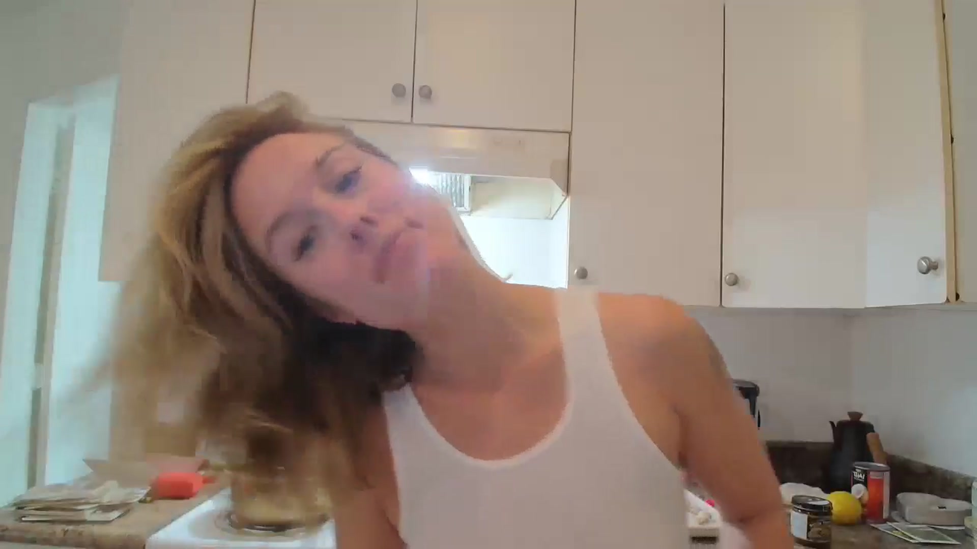 Gallery image thumbnail from CammyCaptain's myfreecams stream on, 01/28/2025, 19:16 image 19 of 20