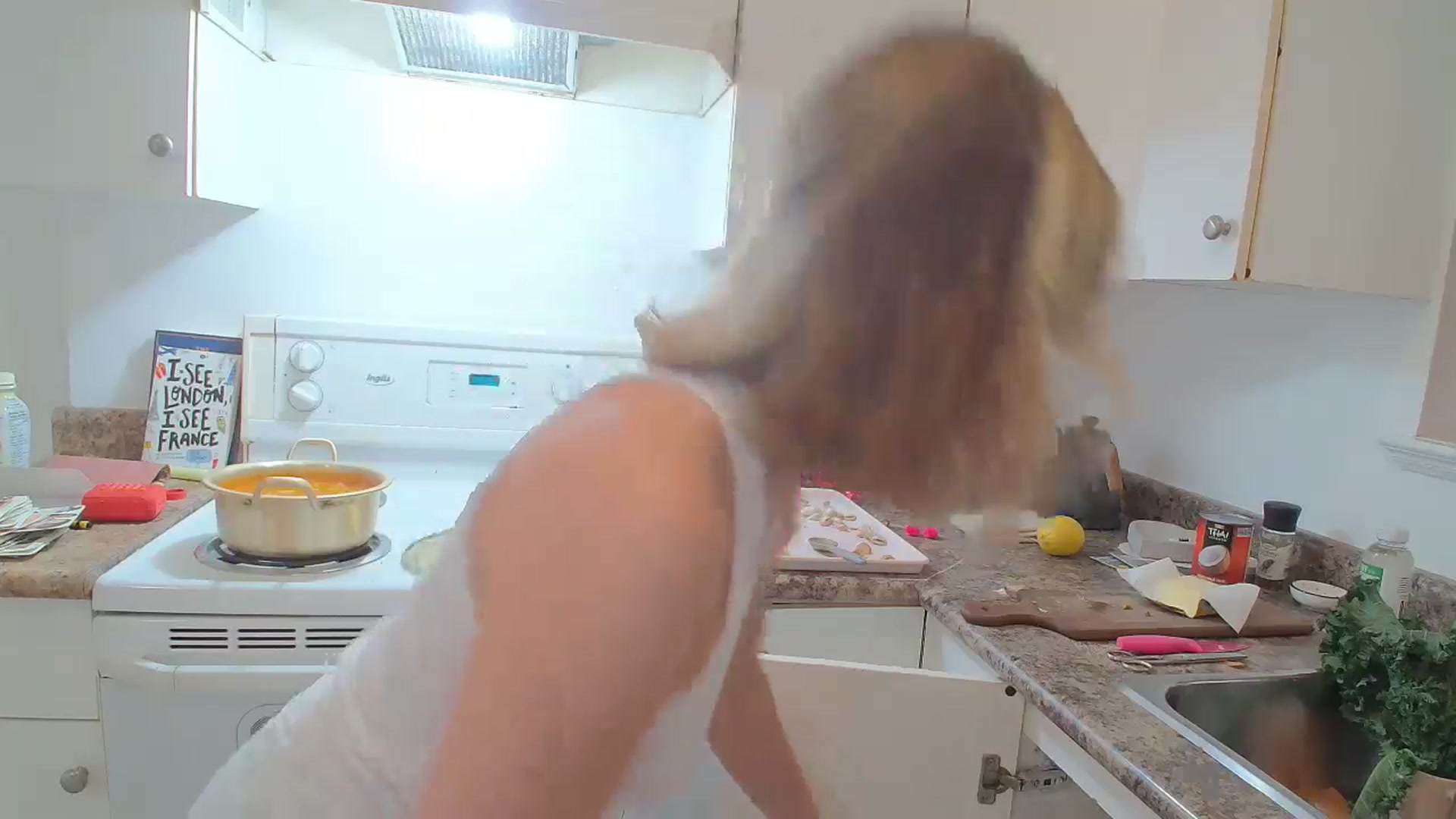 Gallery image thumbnail from CammyCaptain's myfreecams stream on, 01/28/2025, 19:35 image 18 of 20