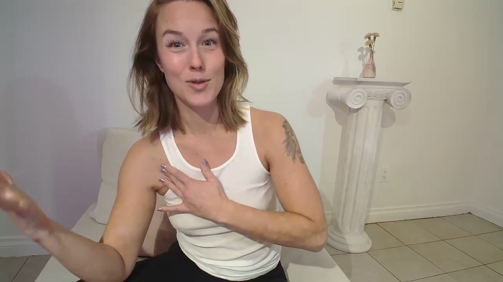 Gallery image thumbnail from CammyCaptain's myfreecams stream on, 01/30/2025, 23:18 image 18 of 20