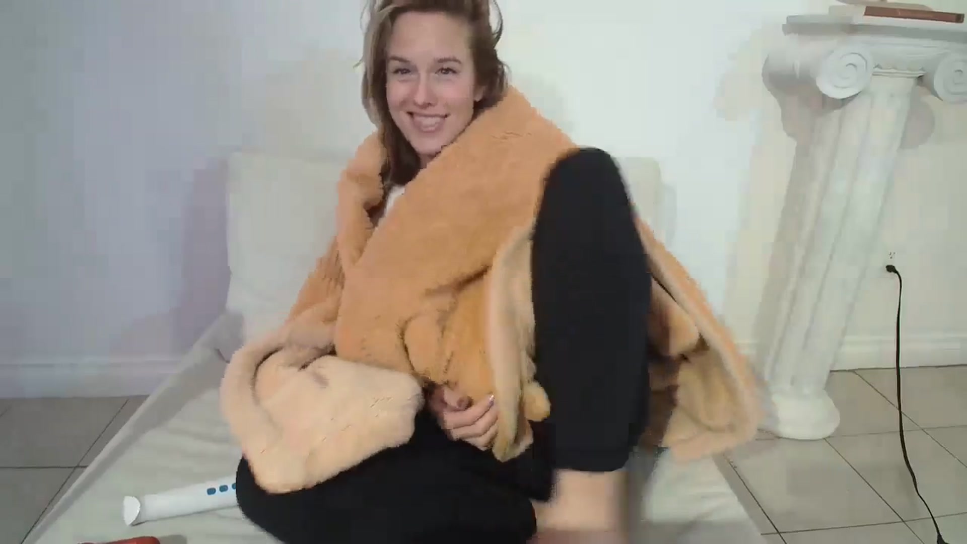 Gallery image thumbnail from CammyCaptain's myfreecams stream on, 01/31/2025, 01:34 image 17 of 20