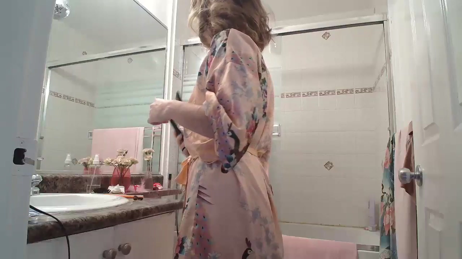 Gallery image thumbnail from CammyCaptain's myfreecams stream on, 02/04/2025, 16:05 image 8 of 20