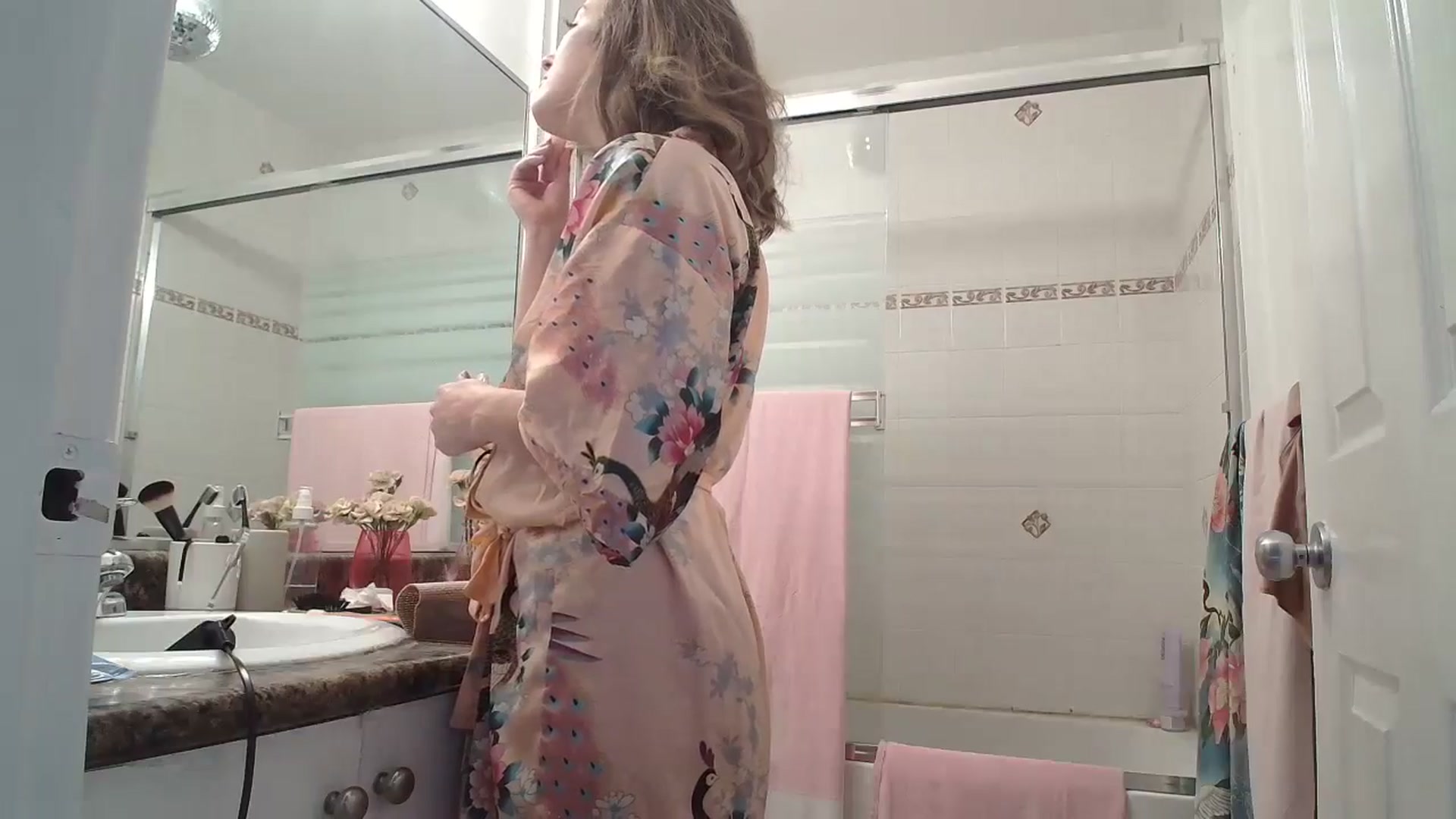 Gallery image thumbnail from CammyCaptain's myfreecams stream on, 02/04/2025, 16:05 image 11 of 20