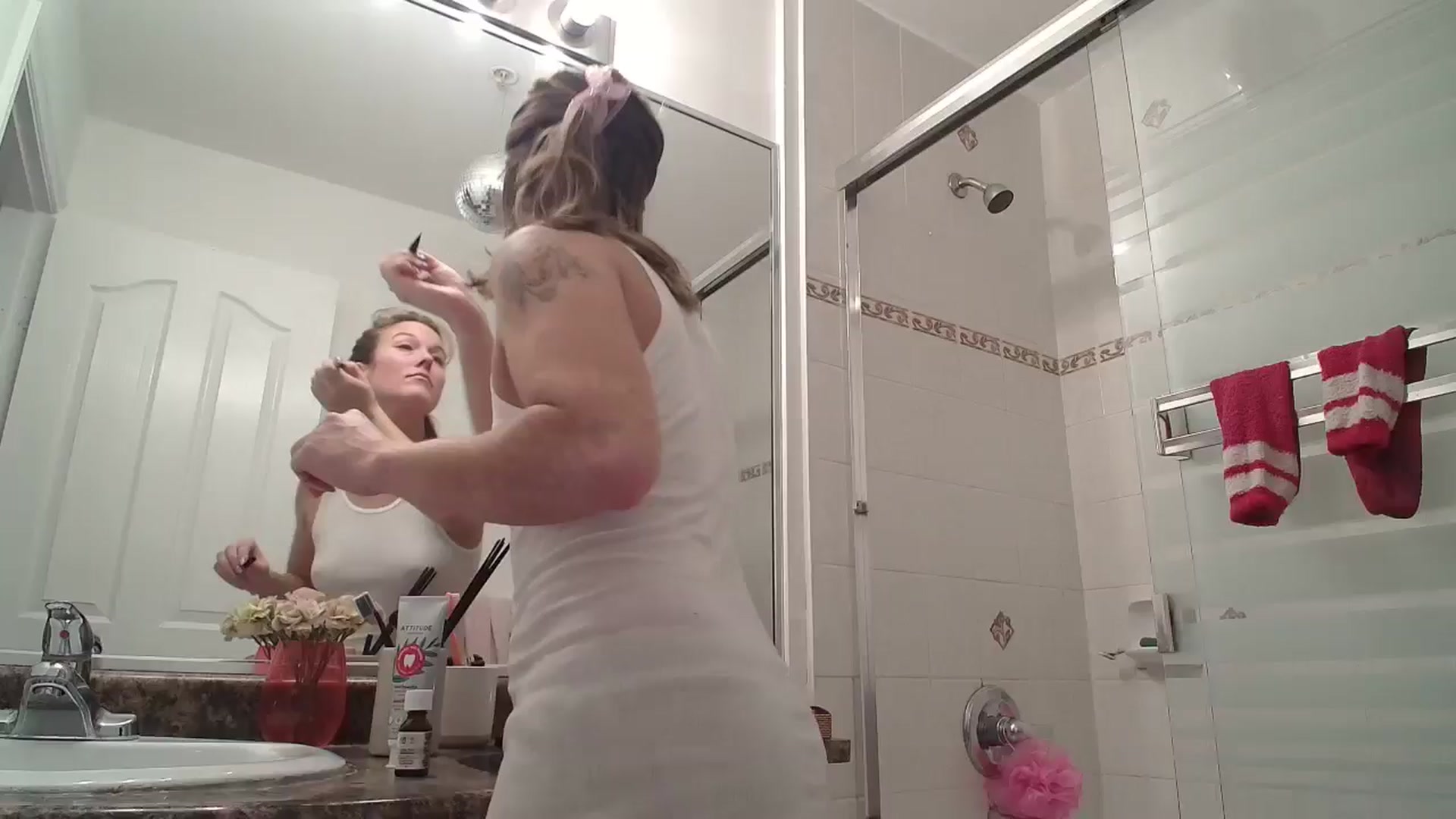 Gallery image thumbnail from CammyCaptain's myfreecams stream on, 02/06/2025, 24:03 image 1 of 20