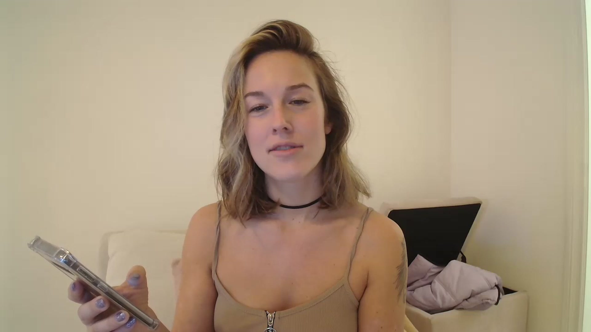 Gallery image thumbnail from CammyCaptain's myfreecams stream on, 02/06/2025, 16:28 image 18 of 20