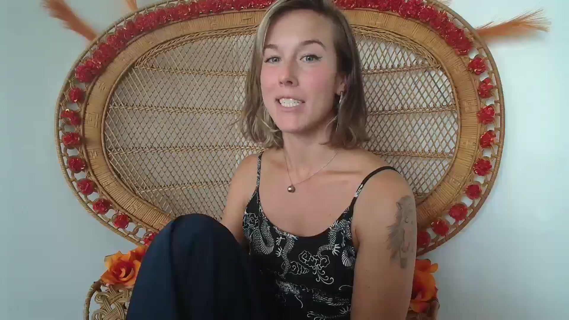 Gallery image thumbnail from CammyModel's myfreecams stream on, 08/09/2024, 16:32 image 3 of 20
