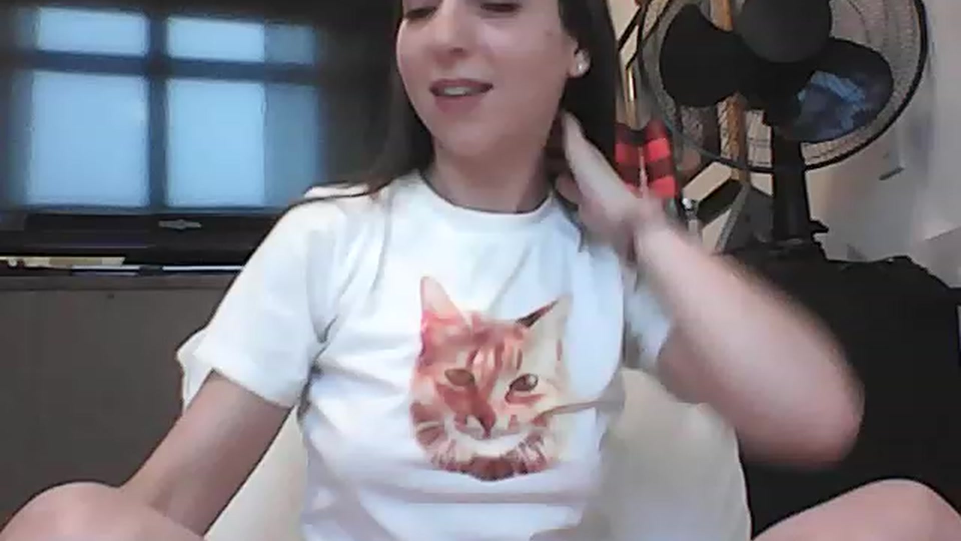 Gallery image thumbnail from CanadaBunny's myfreecams stream on, 12/31/2022, 18:20 image 1 of 20