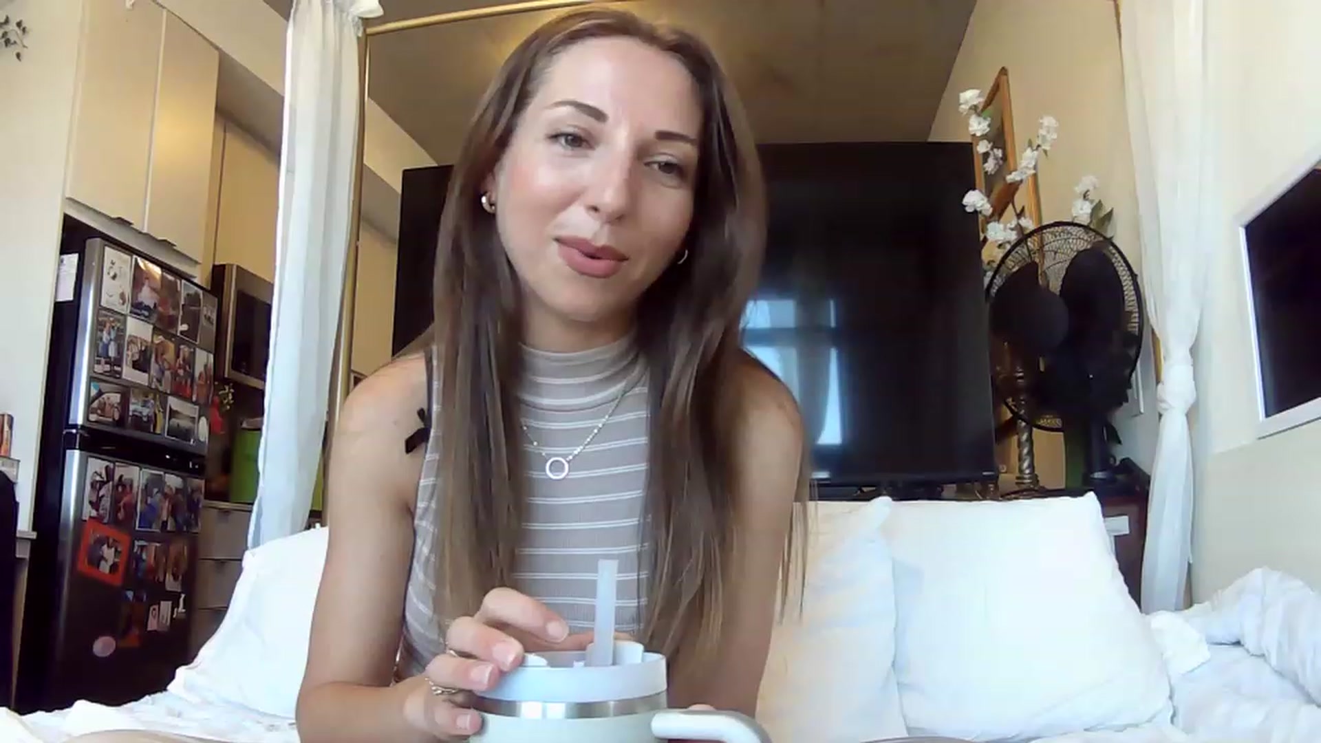Gallery image thumbnail from CanadaBunny's myfreecams stream on, 07/19/2023, 16:01 image 2 of 20