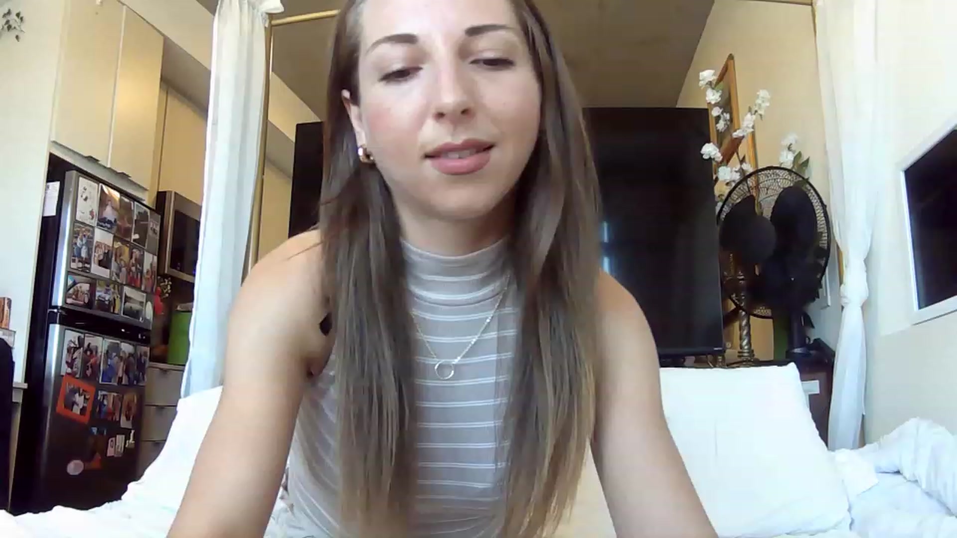Gallery image thumbnail from CanadaBunny's myfreecams stream on, 07/19/2023, 16:01 image 8 of 20