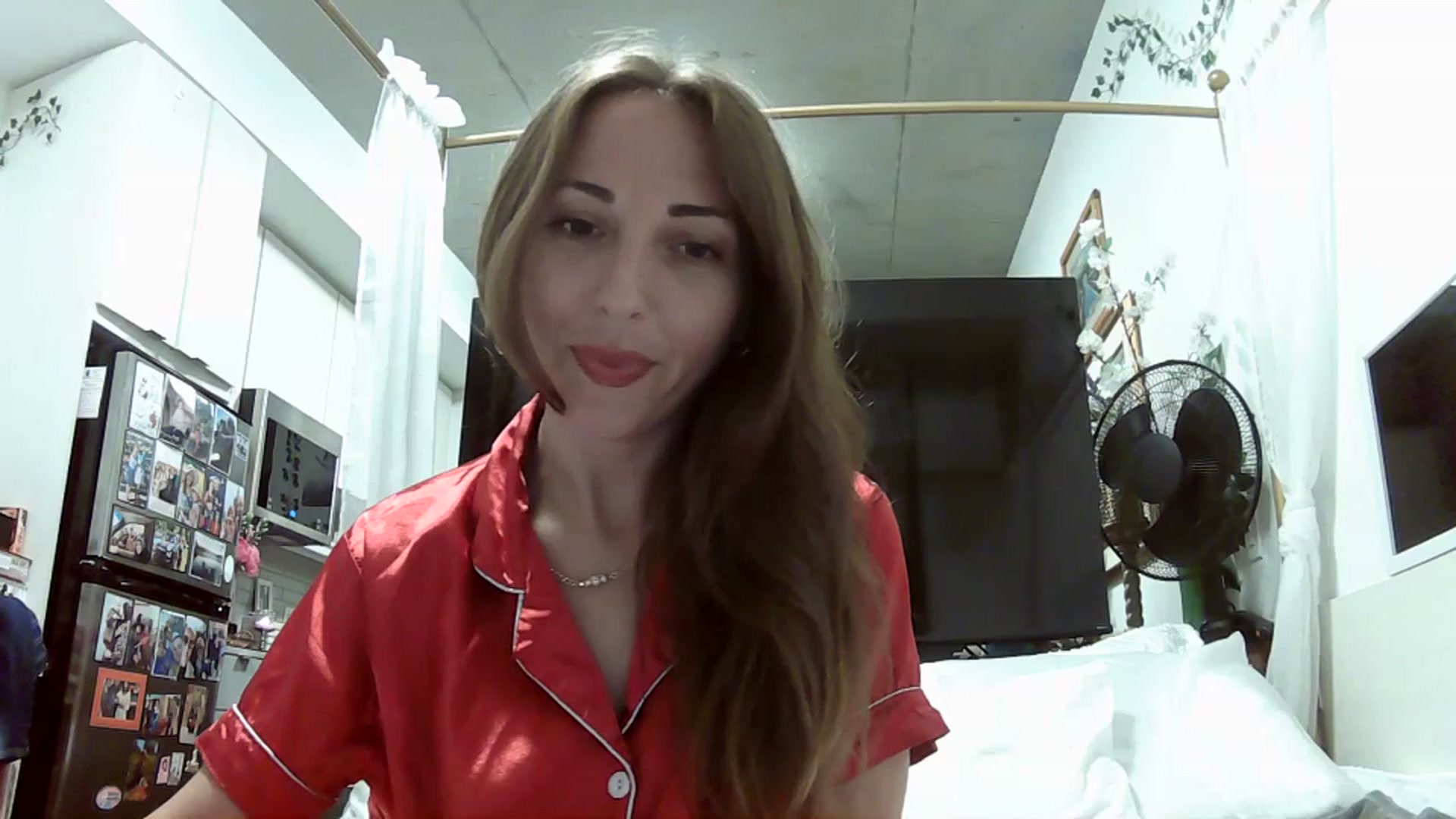 Gallery image thumbnail from CanadaBunny's myfreecams stream on, 07/21/2023, 02:24 image 15 of 20