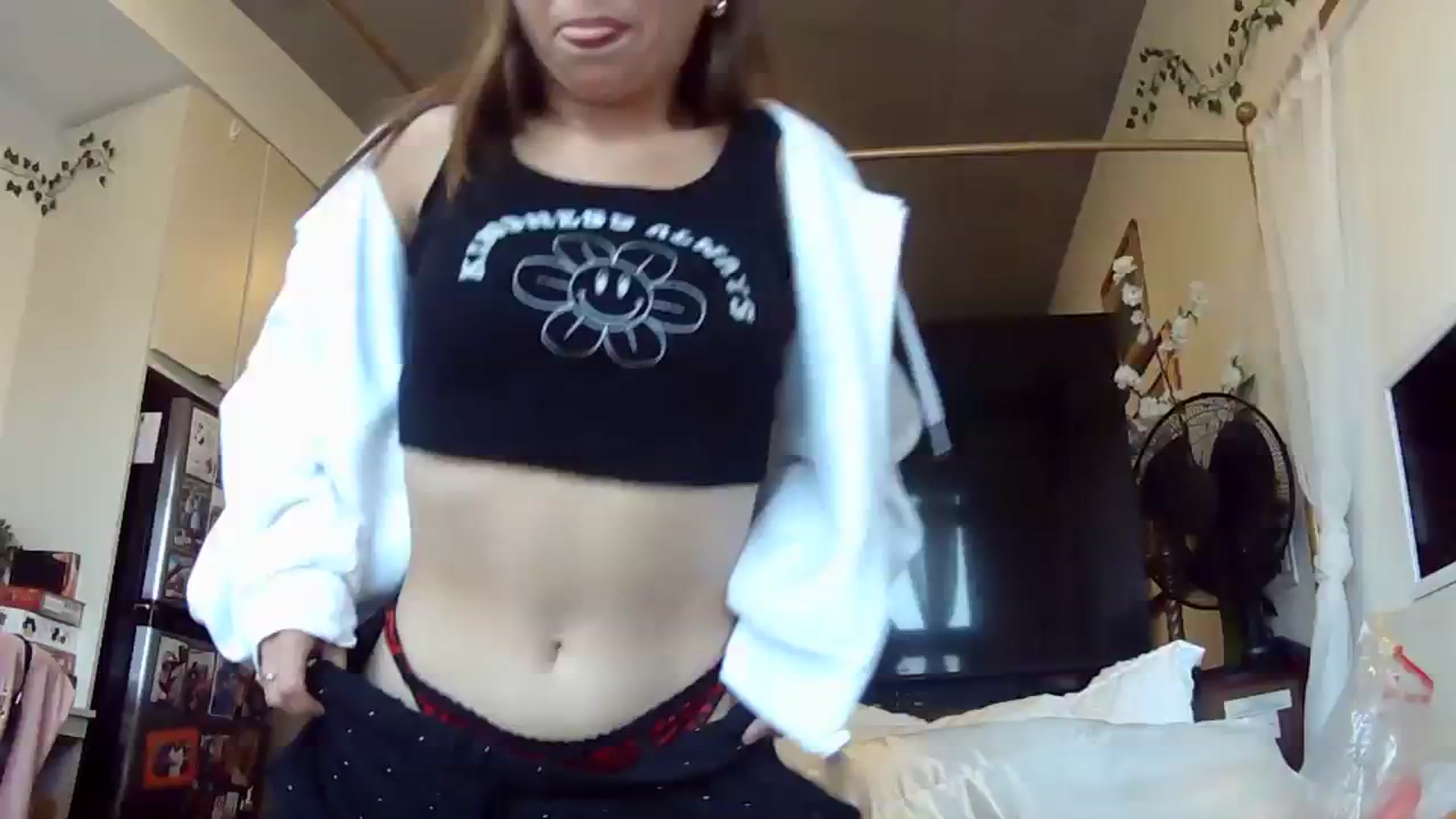 Gallery image thumbnail from CanadaBunny's myfreecams stream on, 07/26/2023, 13:17 image 12 of 20