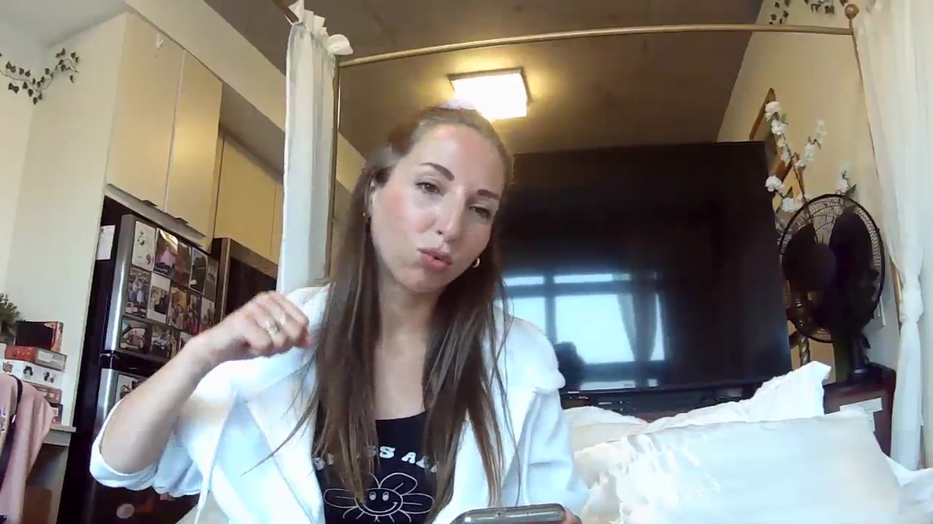 Gallery image thumbnail from CanadaBunny's myfreecams stream on, 07/26/2023, 13:17 image 2 of 20