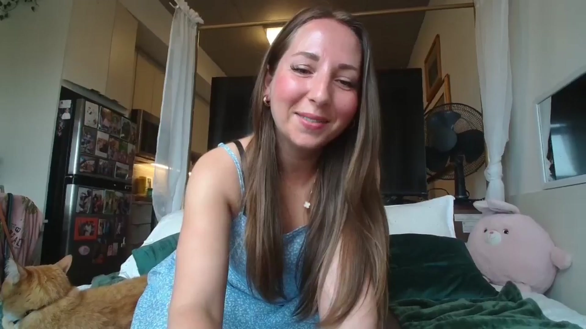 Gallery image thumbnail from CanadaBunny's myfreecams stream on, 06/05/2024, 20:01 image 12 of 20